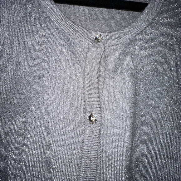 Cable & Gauge Silver Cardigan – XL, Diamond Buttons - Picture 2 of 11